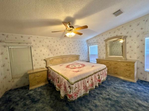 1994 Mobile Home