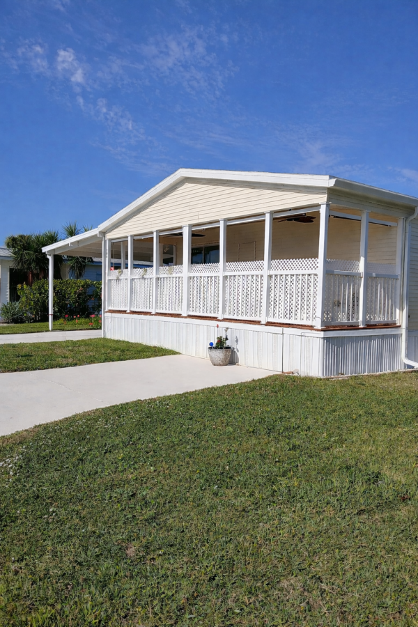 2005 Champion Mobile Home For Sale