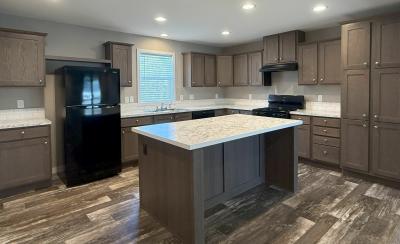 Mobile Home at 10014 Hutchinson Drive Davisburg, MI 48350