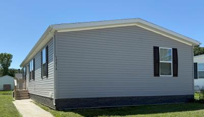 Photo 2 of 10 of home located at 10014 Hutchinson Drive Davisburg, MI 48350