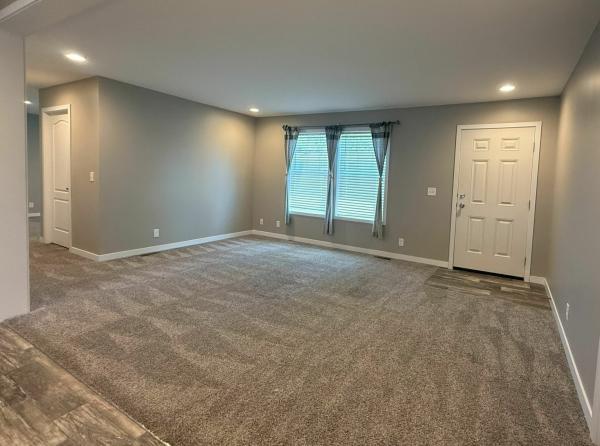 2023 Schult 4828-MS009 Mobile Home