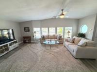 1985 PALM Manufactured Home