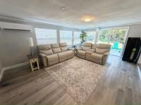 1985 PALM Manufactured Home