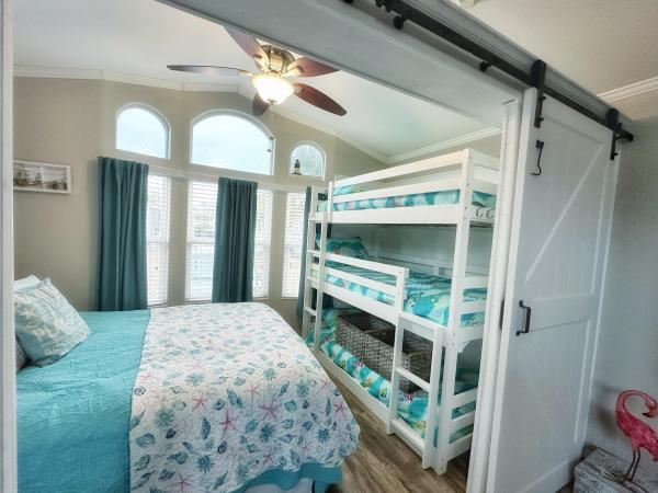 2016 Champion HS Mobile Home