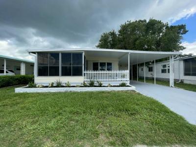 Photo 4 of 20 of home located at 384 Coquina Drive Ellenton, FL 34222