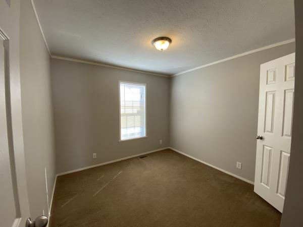 2019 Champion RA2860-237UH Mobile Home