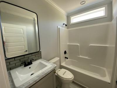 Photo 4 of 18 of home located at 1405 82nd Avenue, Site #104 Vero Beach, FL 32966