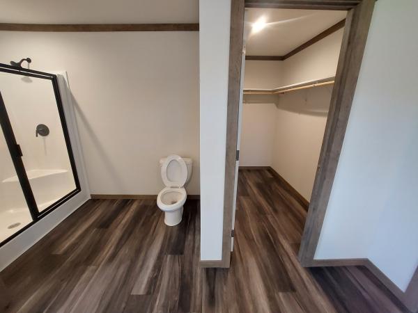 2024 Clayton 52FRM32603B Mobile Home