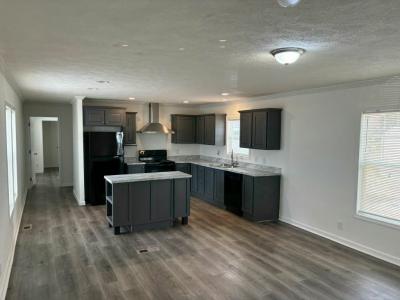 Photo 2 of 6 of home located at 10201 W Beaver St #73 Jacksonville, FL 32220