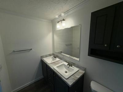 Photo 3 of 6 of home located at 10201 W Beaver St #73 Jacksonville, FL 32220