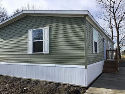 Photo 5 of 6 of home located at 5702 Angola Rd. #150 Toledo, OH 43615