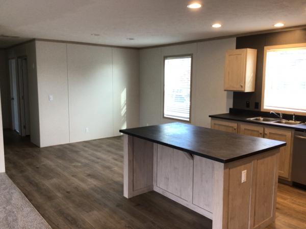 2026 clayton 95ADR28563A Mobile Home