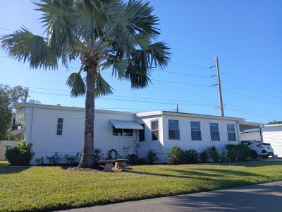 Mobile Home at 904 52nd Avenue Terrace W Bradenton, FL 34207