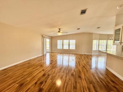 Photo 2 of 13 of home located at 6018 Liberty Drive Groveland, FL 34736