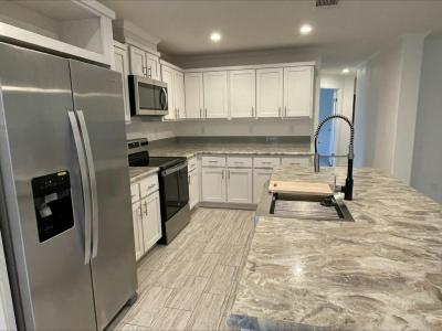 Photo 5 of 9 of home located at 4 Harbor Cove Ct Daytona Beach, FL 32119