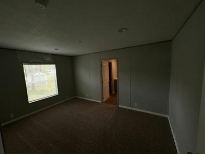 Photo 3 of 5 of home located at 10201 W Beaver St #98 Jacksonville, FL 32220