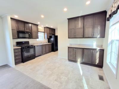 Photo 3 of 16 of home located at 10450 6 Mile Rd 18 Battle Creek, MI 49014