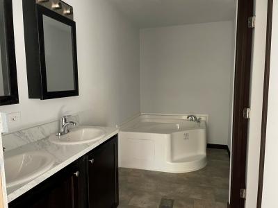 Photo 2 of 5 of home located at 107 Burr Oak Drive Coopersville, MI 49404