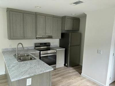 Photo 3 of 6 of home located at 10201 W Beaver St #211 Jacksonville, FL 32220