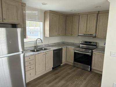 Photo 3 of 6 of home located at 10201 W Beaver St #385 Jacksonville, FL 32220