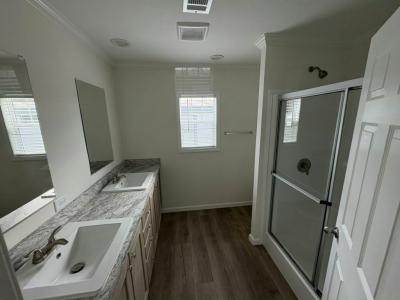 Photo 5 of 6 of home located at 10201 W Beaver St #385 Jacksonville, FL 32220