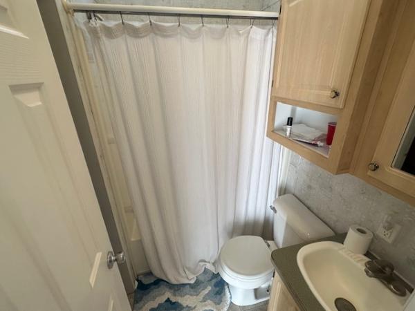 2005 Kropt na Mobile Home