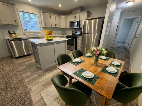 2022 Champion - Topeka Mobile Home