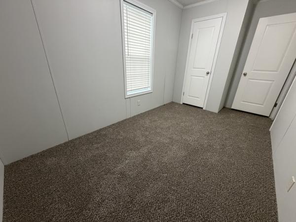2022 Champion - Topeka Mobile Home