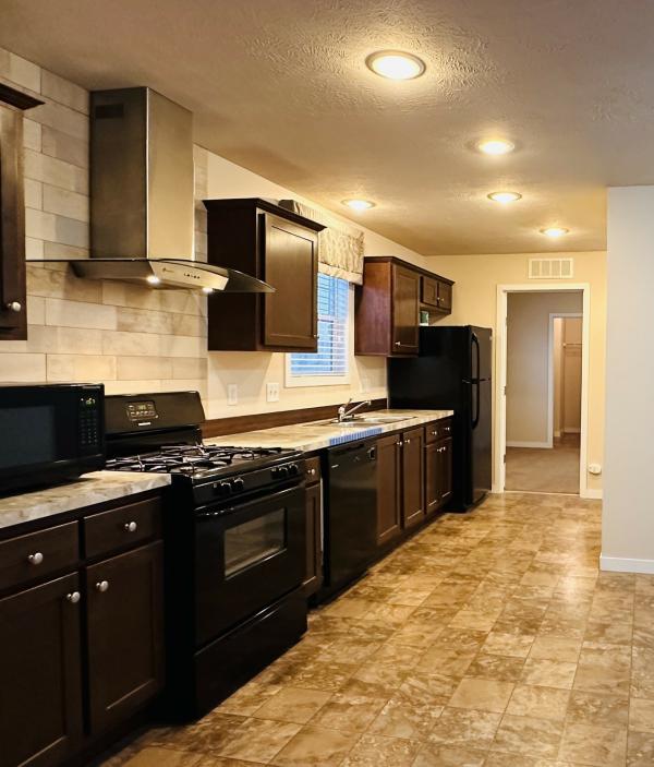 2017 Clayton Mobile Home For Sale