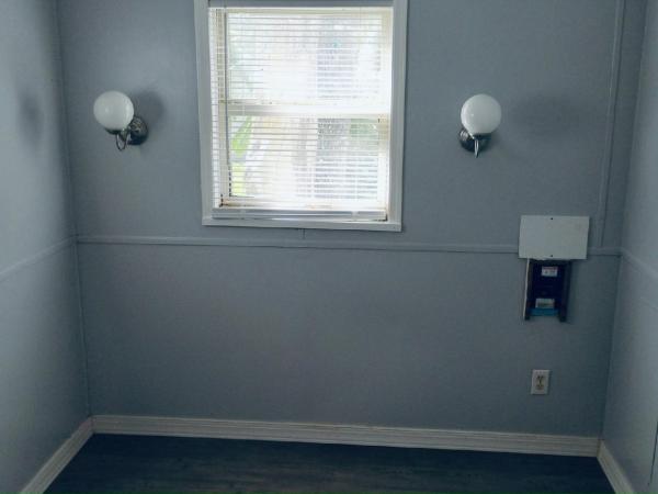 1985 Unknown Unknown  Home