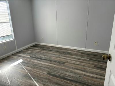 Photo 4 of 5 of home located at 11240 N Northwood Dr. #6 Inglis, FL 34449