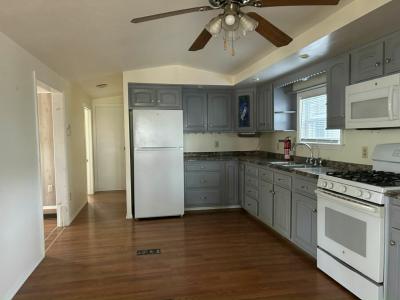 Photo 3 of 12 of home located at 38651 Tarr Drive T19 Zephyrhills, FL 33540