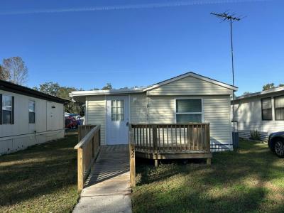 Photo 1 of 9 of home located at 16731 Us-301 #52 Dade City, FL 33523