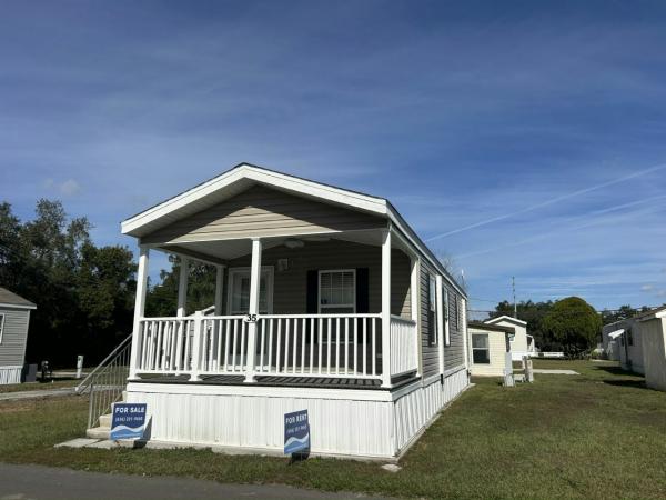 2017 CHIO Mobile Home For Rent