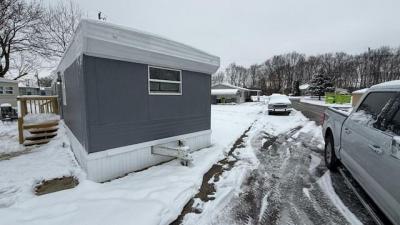 Mobile Home at 1335 Glenwood Alley Huntington, IN 46750
