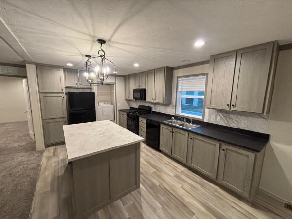 2024 Clayton Pulse 5624-E744  Home