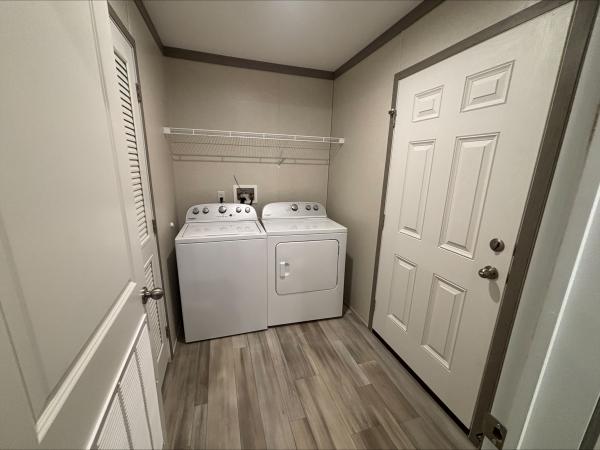 2024 Clayton Pulse 5624-E744  Home