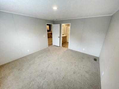 Photo 5 of 8 of home located at 56 Woodmoor Court Leavenworth, KS 66048