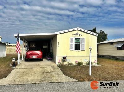 Mobile Home at 809 Lakeshore Drive Wildwood, FL 34785