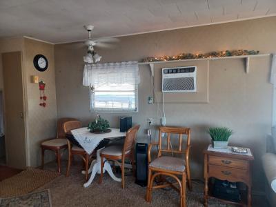 Photo 4 of 24 of home located at 24 Center Rd Palmetto, FL 34221