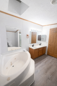 2001 Manufactured Home