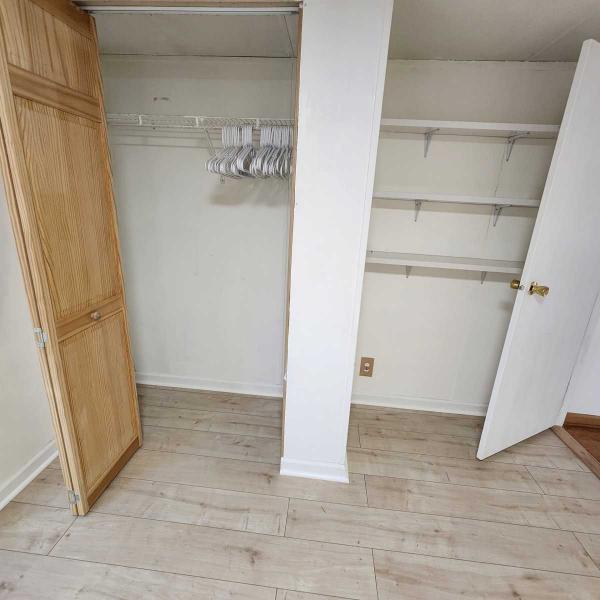 2000 Oakwood Manufactured Home