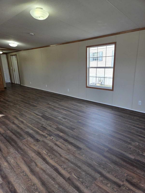 Photo 1 of 2 of home located at 1368 Stone Creek Valley Circle O Fallon, MO 63366