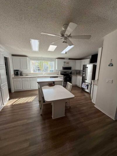 Photo 4 of 25 of home located at 5601 Duncan Rd #195 Punta Gorda, FL 33982