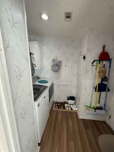 Photo 5 of 25 of home located at 5601 Duncan Rd #195 Punta Gorda, FL 33982