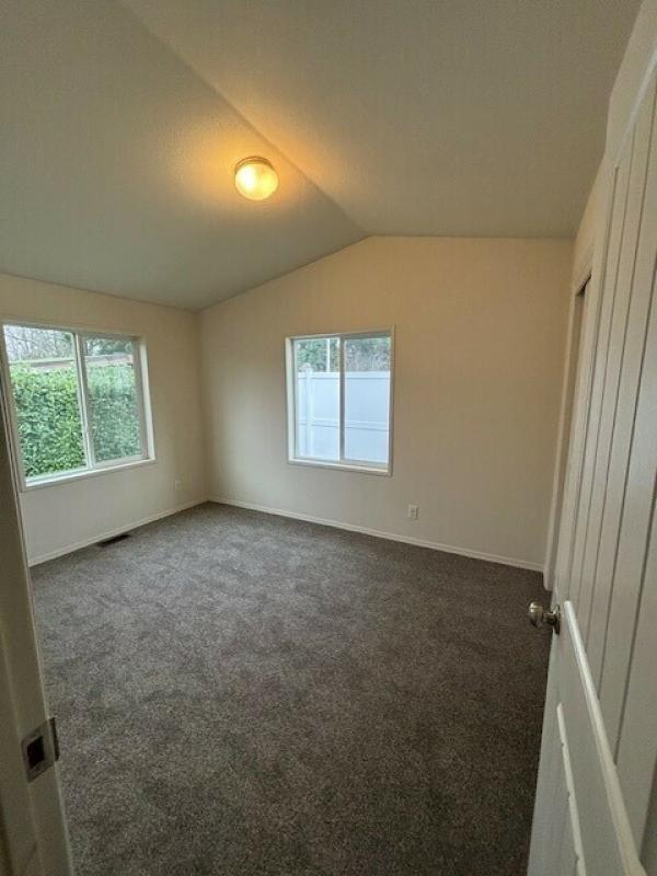 2020 2020 Champion/Skyline KQ 8200 CT Manufactured Home