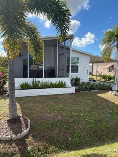 Mobile Home at 431 Laurelwood Lane Naples, FL 34112