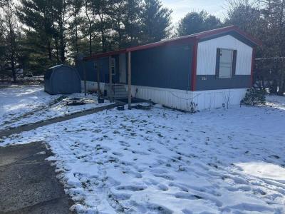 Mobile Home at 340 East Levi Lee Road, Warsaw, IN 46582