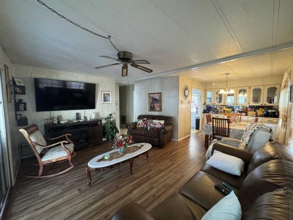 1976 ROMA Manufactured Home