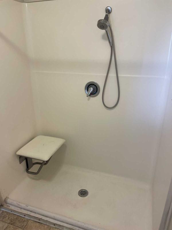 2009  Mobile Home For Sale